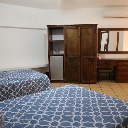Hotel Mar De Cortez كابو سان لوكاس المظهر الخارجي الصورة